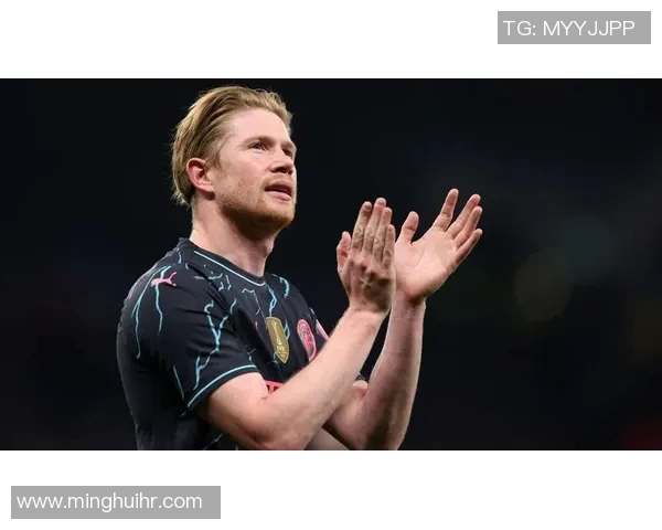 扎辫子男足球明星的独特风格与场上表现的完美结合探讨